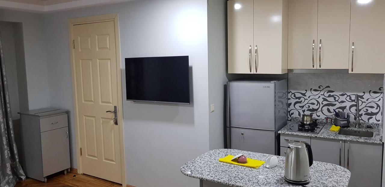 Apartament Shushana Μπατούμι Εξωτερικό φωτογραφία